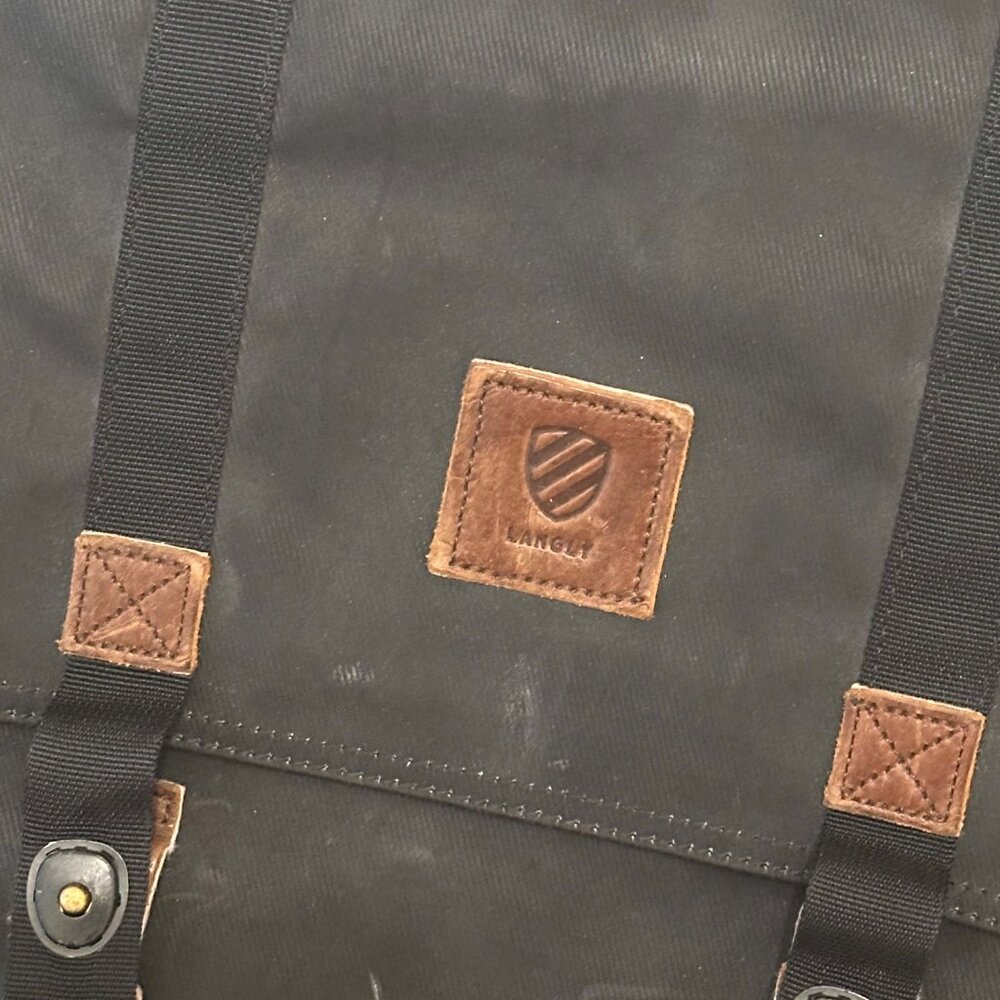 Langly Camera Backpack - Picture 4 of 9